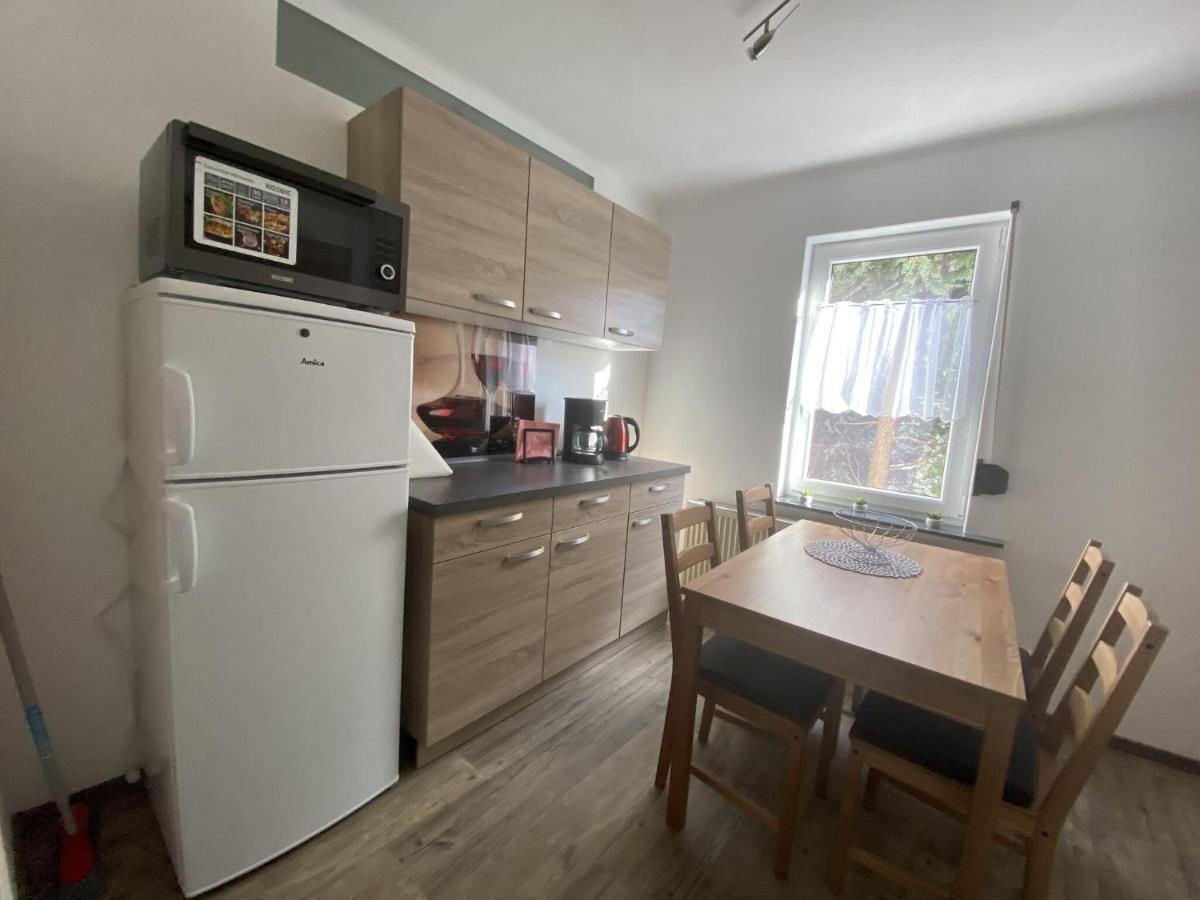 Apartment In Waltershausen Exteriör bild